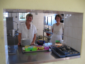 Unser nettes Küchenpersonal - Sonja und Annette